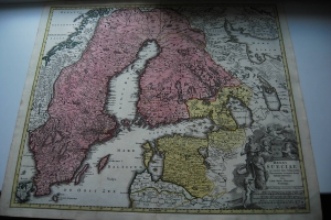 Regni Sueciae in omnes suas subjacentes provincias accurate divisi Tabula Generalis edita a Ioh. Bapt. Homanno Noriberge.